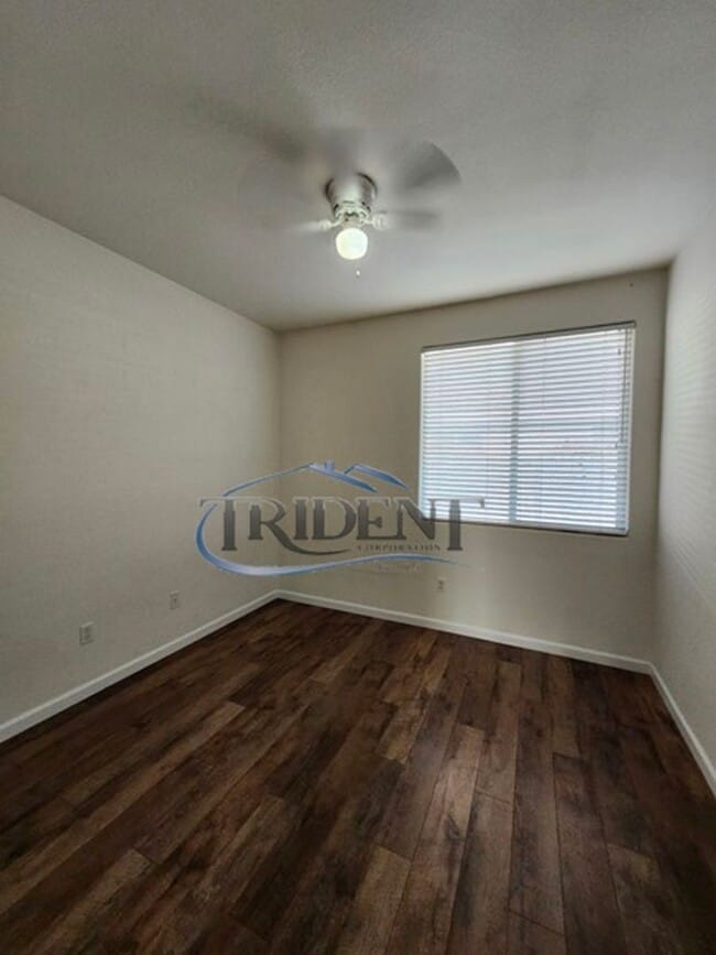 Building Photo - 1038 Zanes Dr