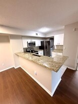 Building Photo - 2600 S University Dr