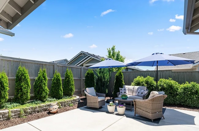 Building Photo - 3952 Arizona Dr