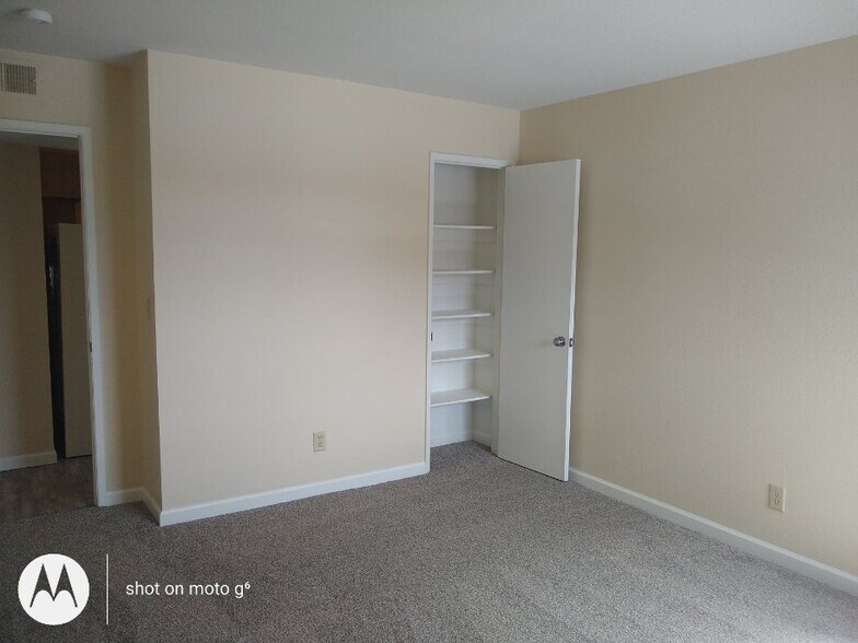 Building Photo - 1326 Georgia Ave