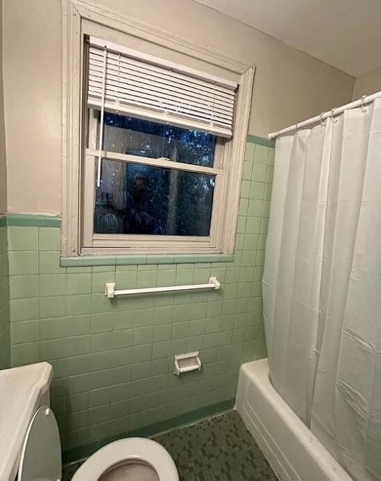 Building Photo - 612 Albany St