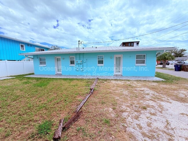 Building Photo - 206 Bates Ave