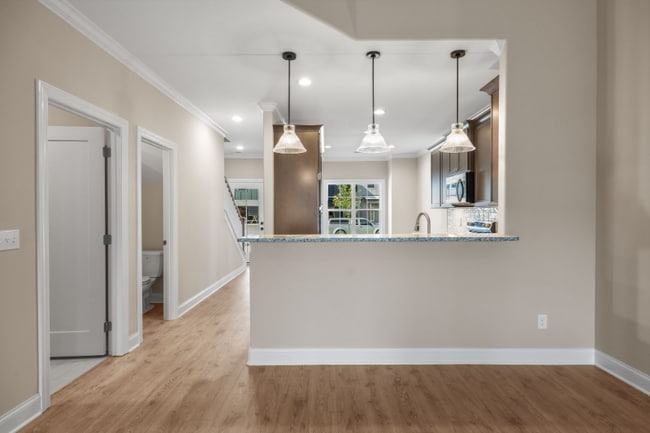 Building Photo - 1908 Gracie Bug Lp