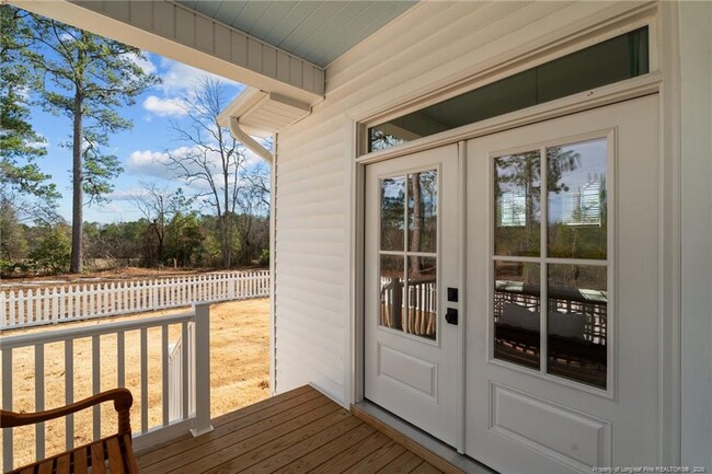 Building Photo - 1718 Ponderosa Rd