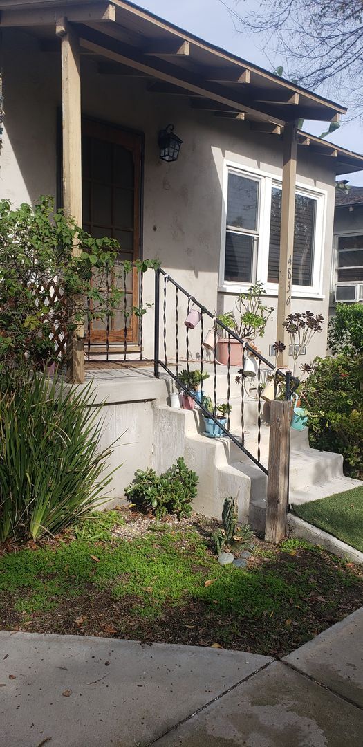 Primary Photo - Charming 1bdr cottage in La Mesa Village!