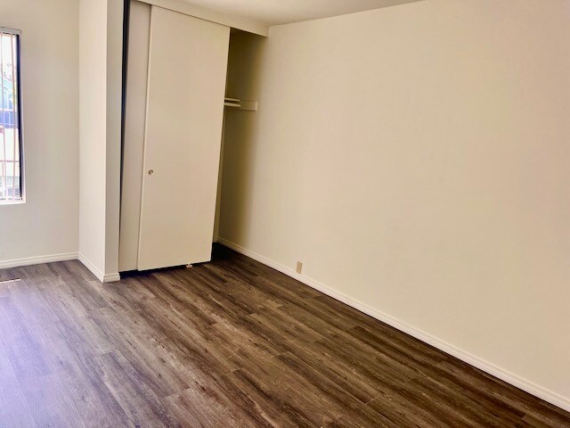 Building Photo - 10131 Caminito Zar