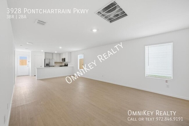 Building Photo - 3928 Pontchartrain Pkwy