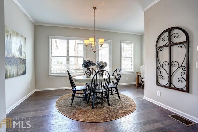 Building Photo - 10120 Windalier Way