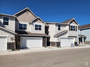 Building Photo - New Townhome in Minden for Rent