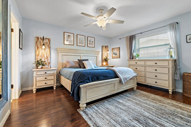 Building Photo - 9674 Dogwood Ave