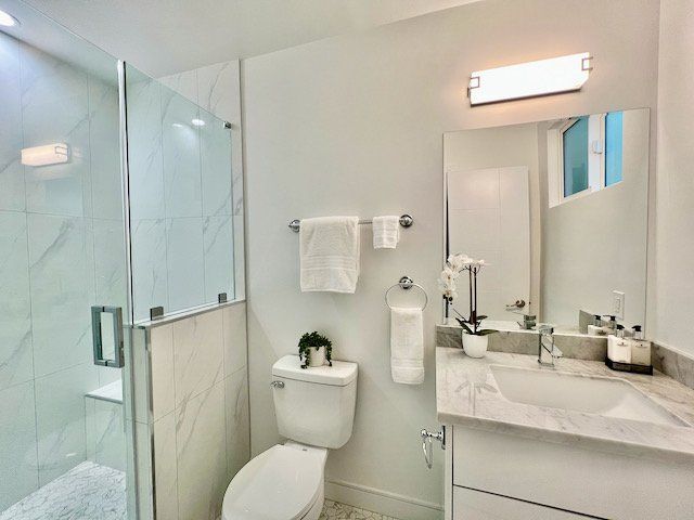 Building Photo - 2012 S Bedford St