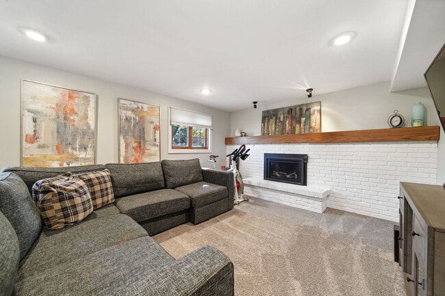 Building Photo - 12745 W 61st Ave
