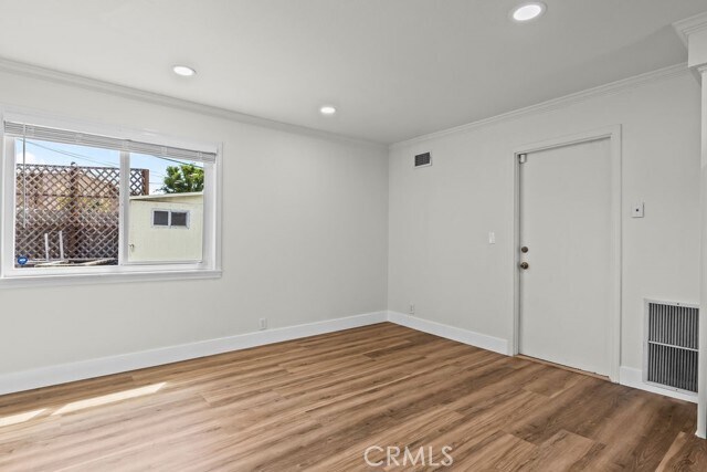 Building Photo - 5952 Par Cir