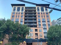 Building Photo - 610 Newark St.