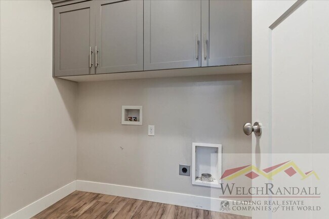 Building Photo - Beautiful 3 Bed 2 Bath Rental Home in Eagl...