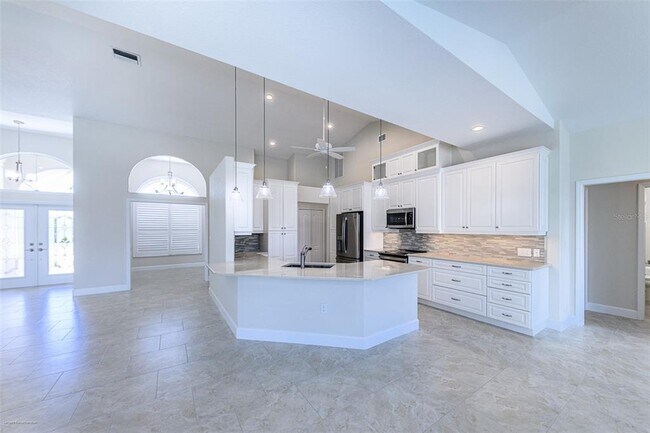 Building Photo - 566 Port Bendres Dr