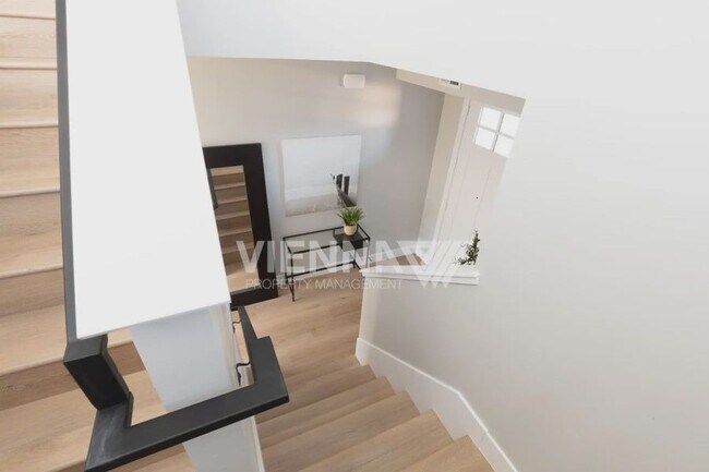 Building Photo - 5843 Del Campo Ln