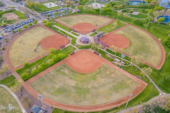 Building Photo - 42323 N 46th Dr