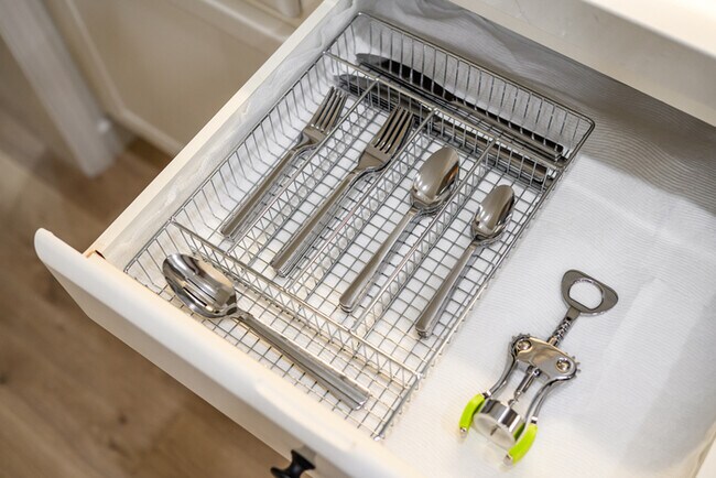 Building Photo - Gated Newport Coast 5BR w/ Pool Access