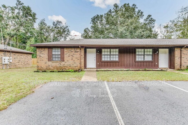 Building Photo - 4173 Ravenwood Dr