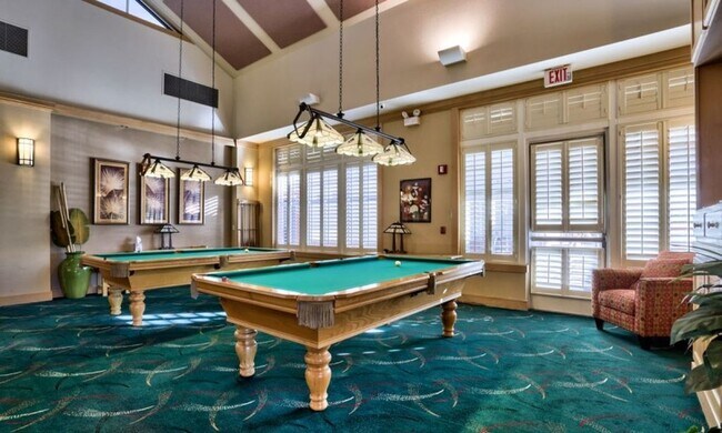 Building Photo - 18119 W Sammy Way