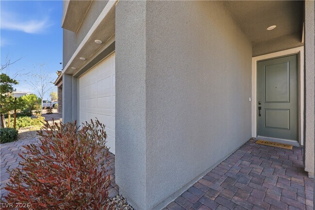 Building Photo - 402 Purple Sandpiper St