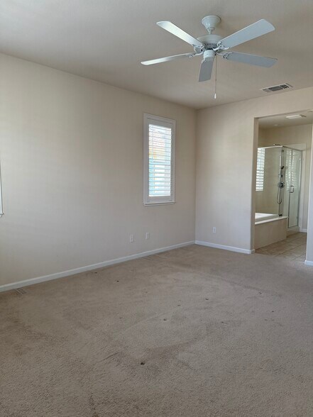 Master Bedroom - 319 E Liverno Ave