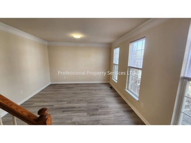 Building Photo - Price Correction! Luxury Townhome In The Villages Of Urbana