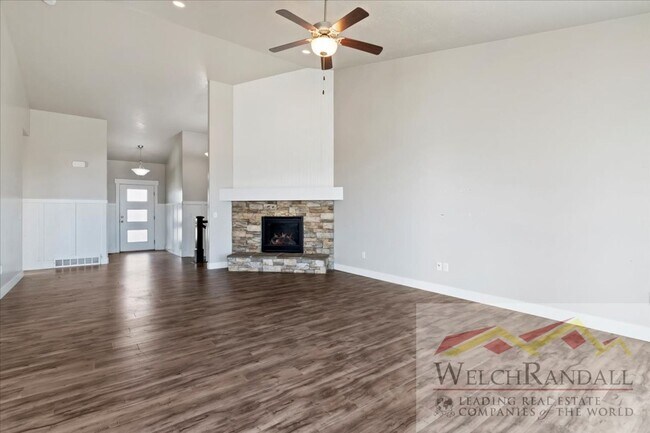 Building Photo - Beautiful 3 Bed 2 Bath Rental Home in Eagl...