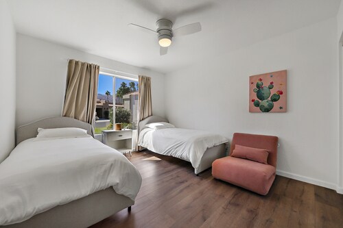 Building Photo - 48535 Vía Encanto