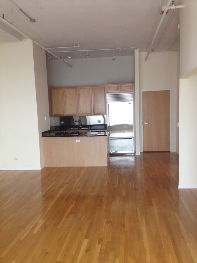 Building Photo - 1530 S State St