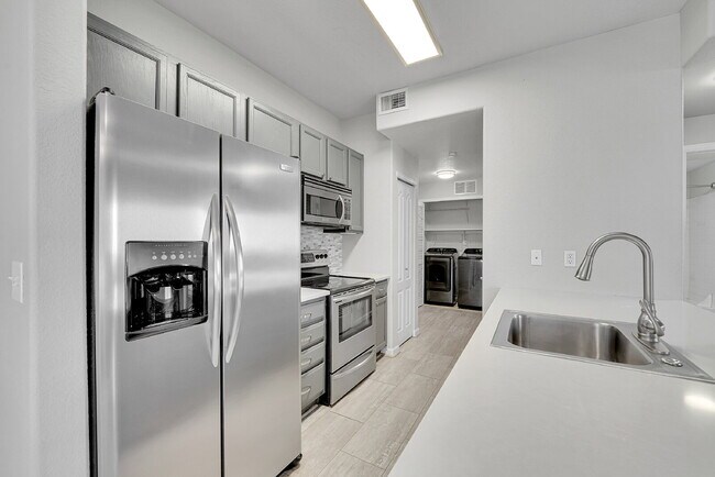 Building Photo - $1,750.00, 1 Bedroom, 1 Bathroom, Condo in Arvada with Washer and Dryer!