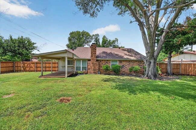 Building Photo - 5708 Stone Dr