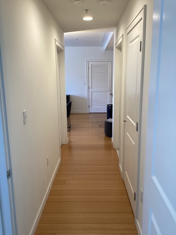 Building Photo - 16 Miner St