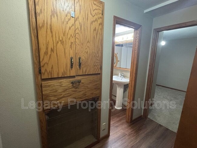 Building Photo - 1046 N 29th St