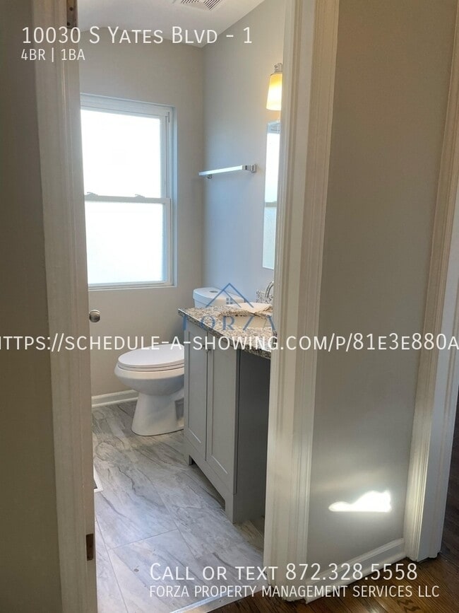 Building Photo - 10030 S Yates Blvd