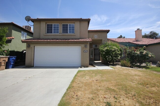 Building Photo - 9405 Salinger St