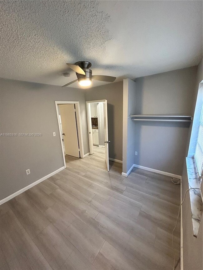 Building Photo - 1720 NW 1st Pl