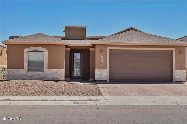Building Photo - 14016 Rainbow Point Dr