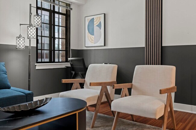 Building Photo - 111-23 N 15th St