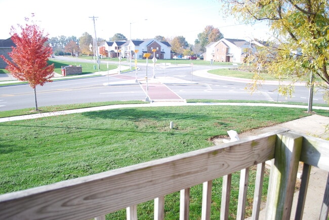 Building Photo - 120 Twyckenham Blvd