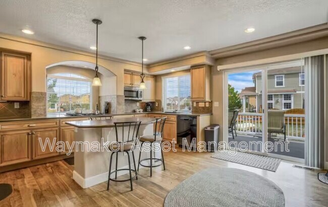 Building Photo - 10904 Cascading Spring Cir