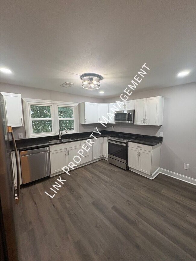 Building Photo - 8233 Harrison Bay Rd