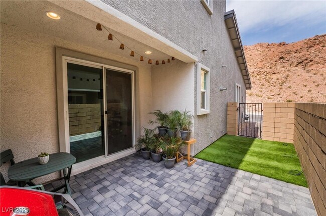 Building Photo - 128 Kimberlite Dr