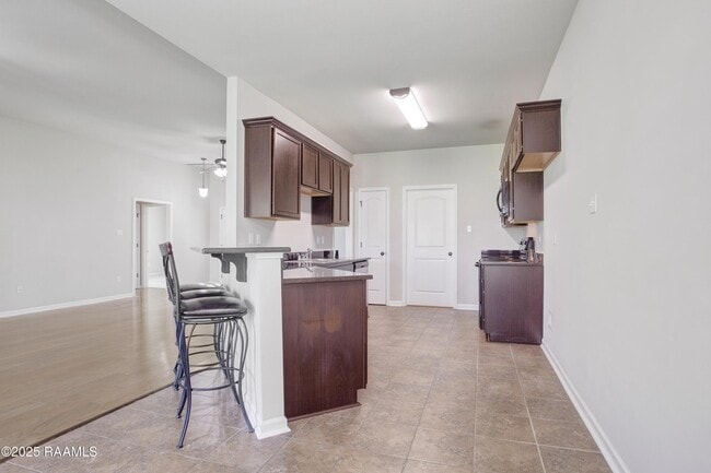 Building Photo - 132 Timber Edge Dr