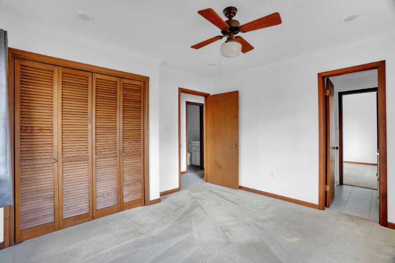 Building Photo - 1097 Van Norman Curv