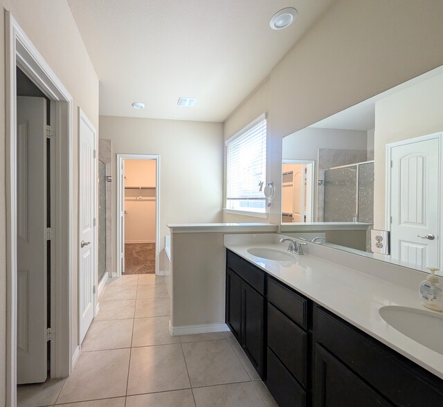 Building Photo - 10104 Kemah Pl