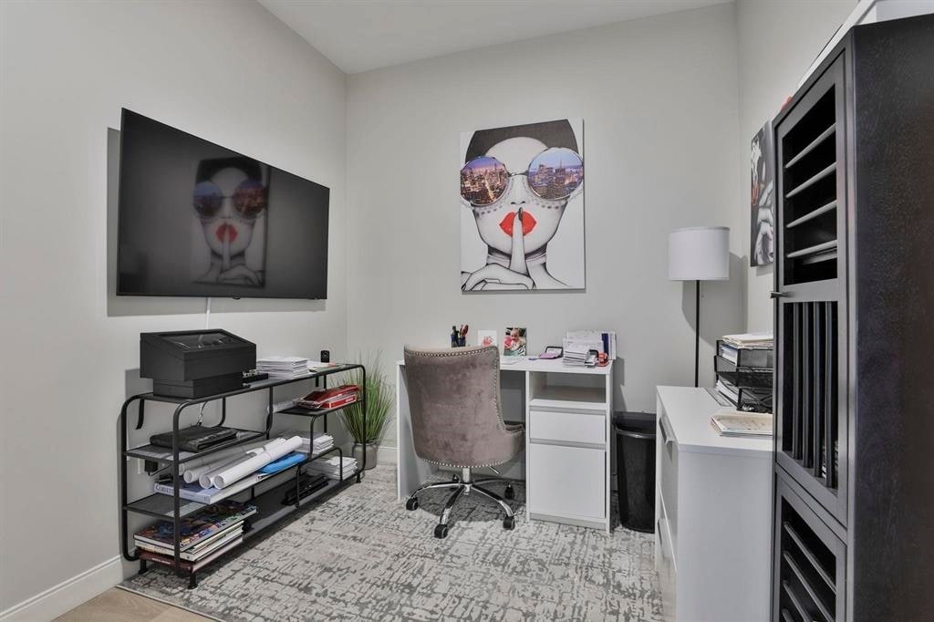 Building Photo - 18 Artisan Dr