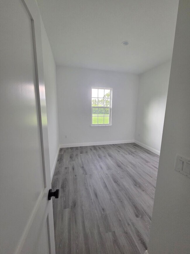 Building Photo - 13015 SW 76th Ct
