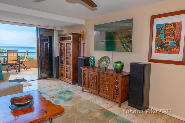 Living room TV - 4242 Lower Honoapiilani Rd